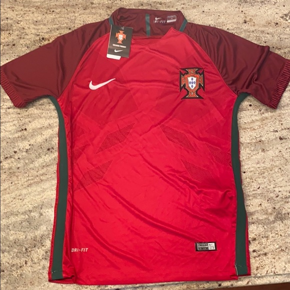 Nike Dri fit Portugal Soccer Jersey Authentic - Picture 2 of 3